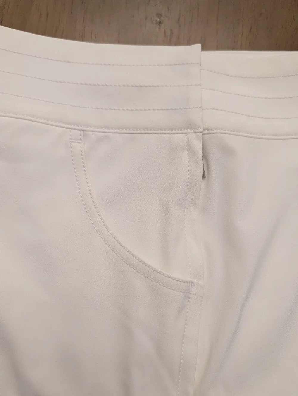 Nike Golf Fit Dry White Skort w Embroidered Colorful Hem Women's Size 14